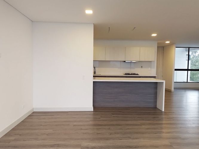 Apartamento de 3 alcobas en arriendo en Los Naranjos, Medellín, 156 m² · foto 7 de 19
