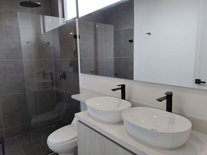 Apartamento de 3 alcobas en arriendo en Los Naranjos, Medellín, 156 m² · foto 17 de 19