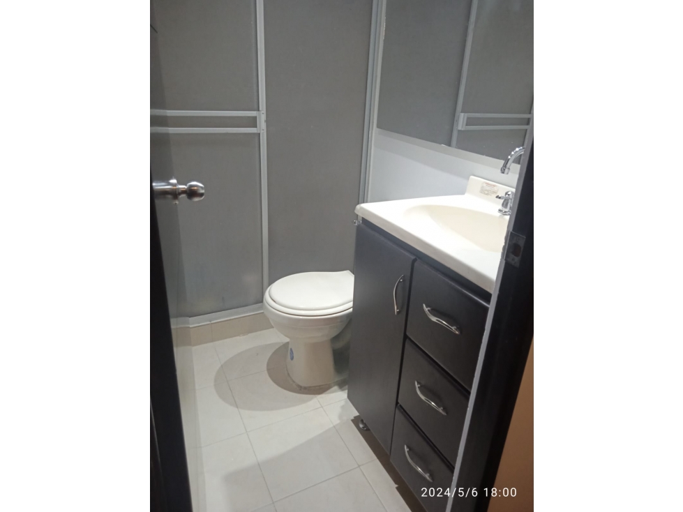 Apartamento en venta en La Felicidad, Bogotá · foto 2 de 9