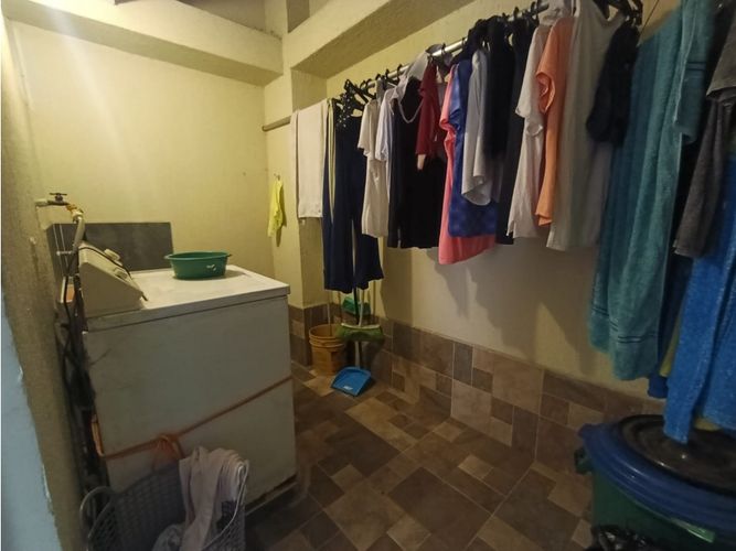Edificio en venta en Paseo Del Puente, Piedecuesta, 260 m² · foto 8 de 18