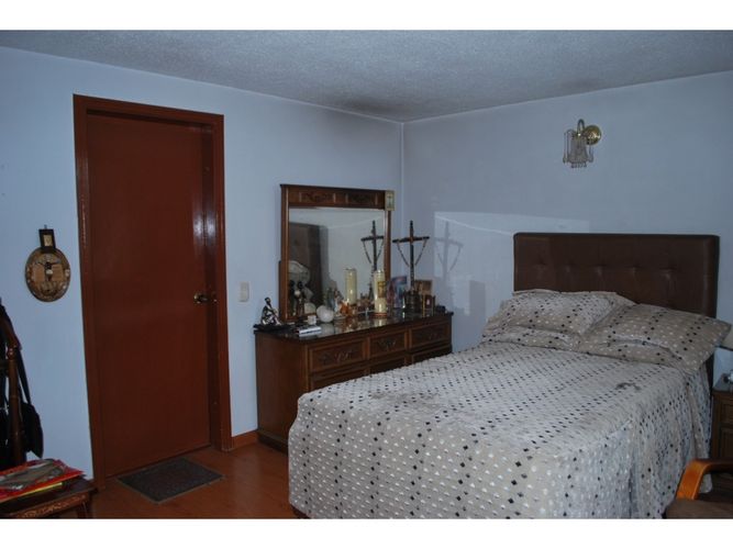 Apartamento de 3 alcobas en venta en Acevedo Tejada, Bogotá, 152 m² · foto 4 de 10