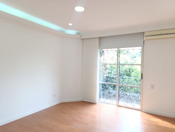 Casa de 4 alcobas en venta en El Poblado, Medellín, 400 m² · foto 8 de 20