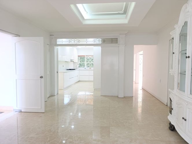 Casa de 4 alcobas en venta en El Poblado, Medellín, 400 m² · foto 4 de 20