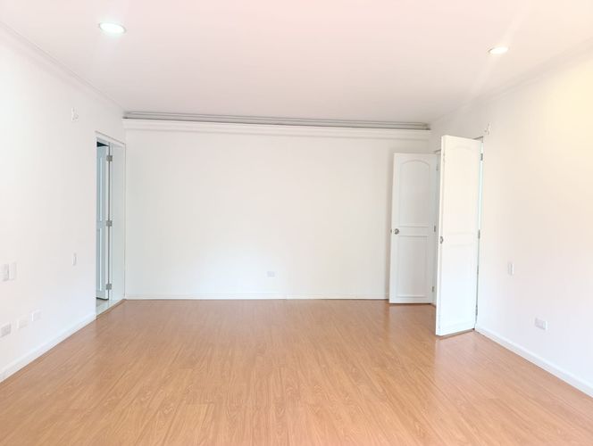 Casa de 4 alcobas en venta en El Poblado, Medellín, 400 m² · foto 9 de 20