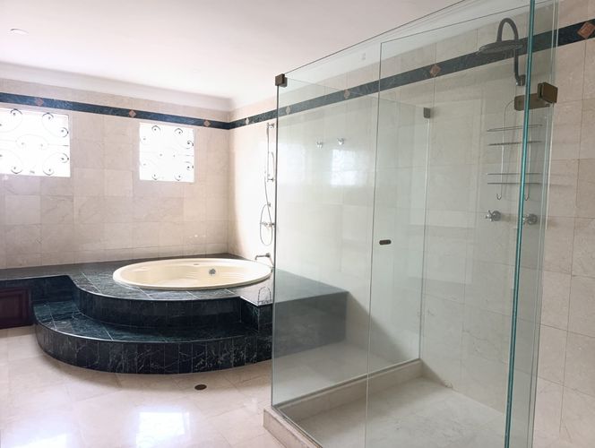 Casa de 4 alcobas en venta en El Poblado, Medellín, 400 m² · foto 18 de 20