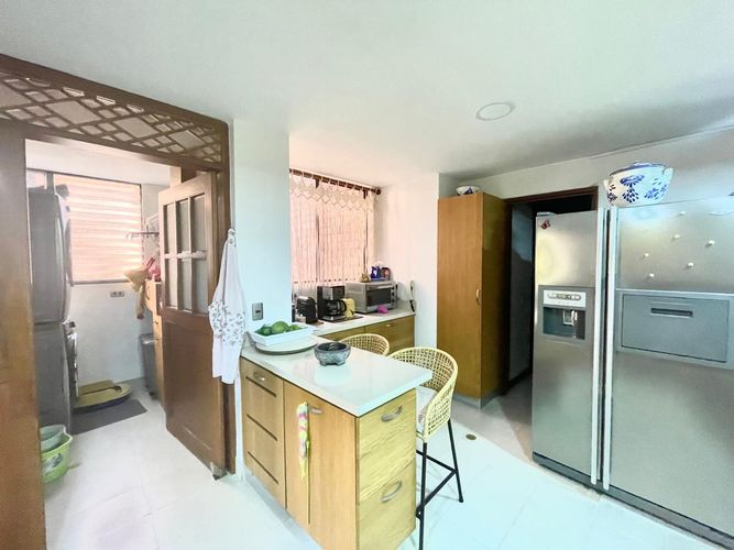 Apartamento de 2 alcobas en venta en Vizcaya, Medellín, 172 m² · foto 6 de 12