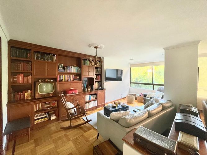 Apartamento de 2 alcobas en venta en Vizcaya, Medellín, 172 m² · foto 11 de 12
