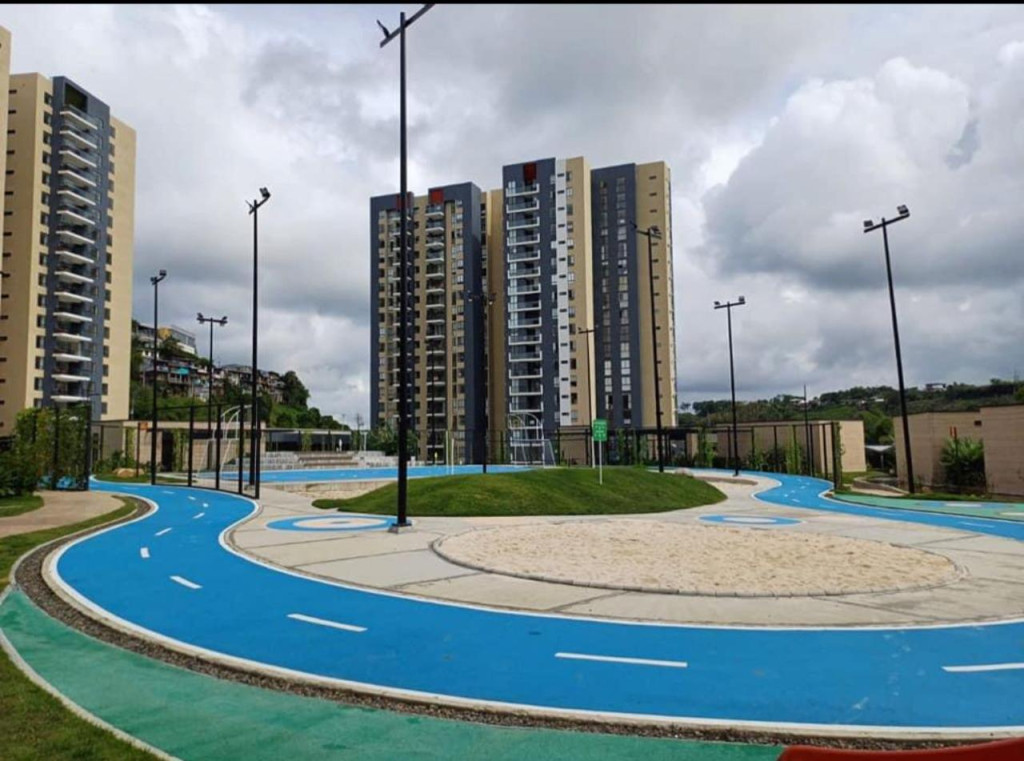 Apartamento en venta en La Florida, Pereira · foto 8 de 24
