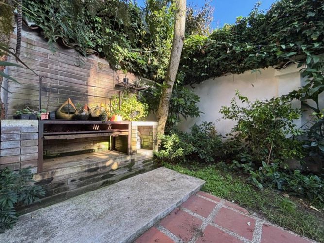 Casa en venta en Santa Barbara Alta, Bogotá · foto 2 de 24