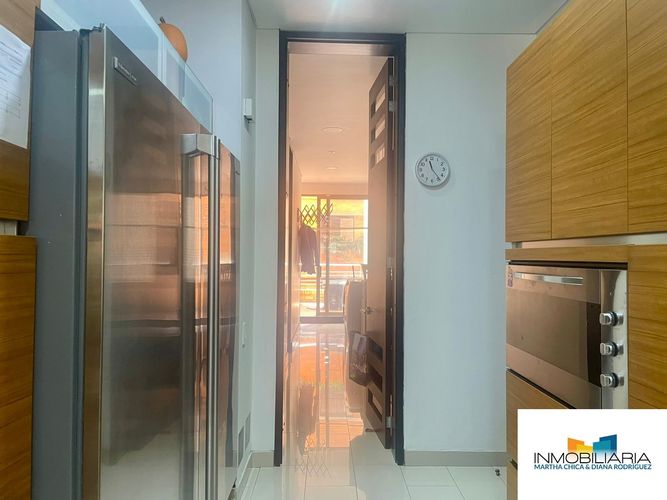 Apartamento de 3 alcobas en venta en Chico, Bogotá, 290 m² · foto 16 de 24