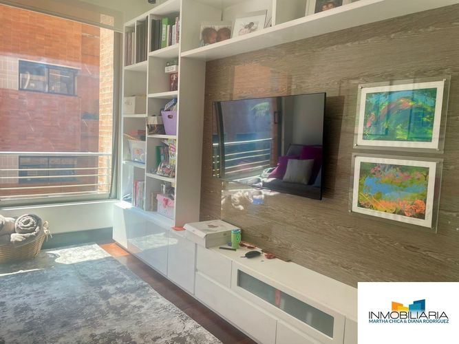 Apartamento de 3 alcobas en venta en Chico, Bogotá, 290 m² · foto 20 de 24