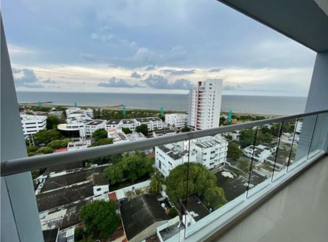 Apartamento de 2 alcobas en venta en Crespo, Cartagena, 90 m² · foto 5 de 22