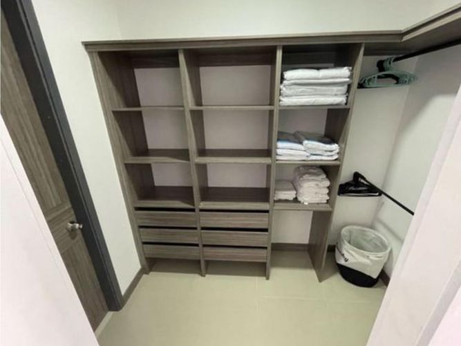 Apartamento de 2 alcobas en venta en Crespo, Cartagena, 90 m² · foto 13 de 22