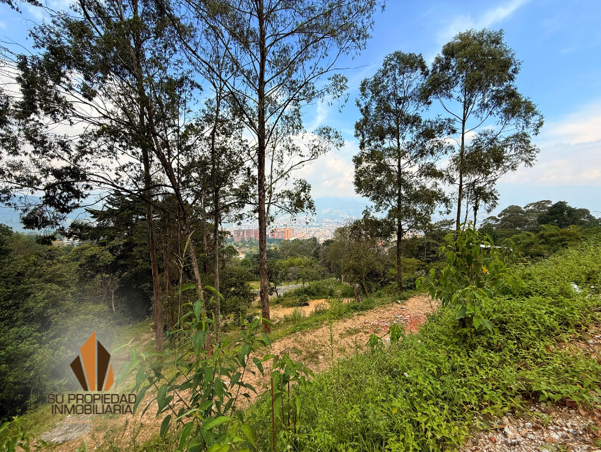 Lote en Venta en Loma del Escobero, Envigado