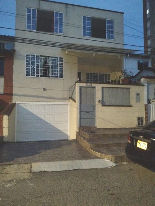 Casa de 4 alcobas en venta en Urbanizacion Diamante Ii Etapa, Bucaramanga, 325 m² · foto 11 de 11