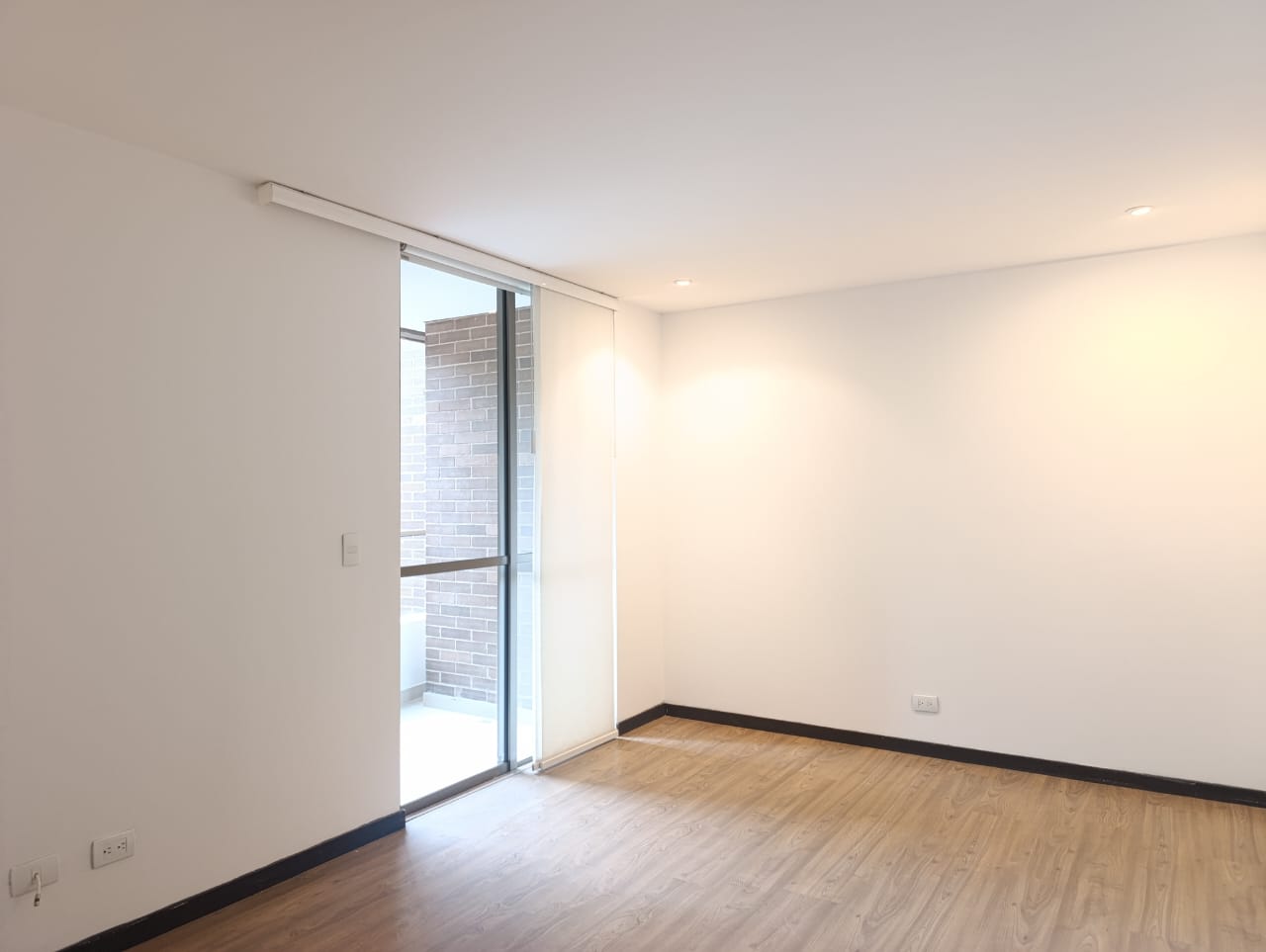 Apartamento en arriendo en El Poblado, Medellín · foto 3 de 15