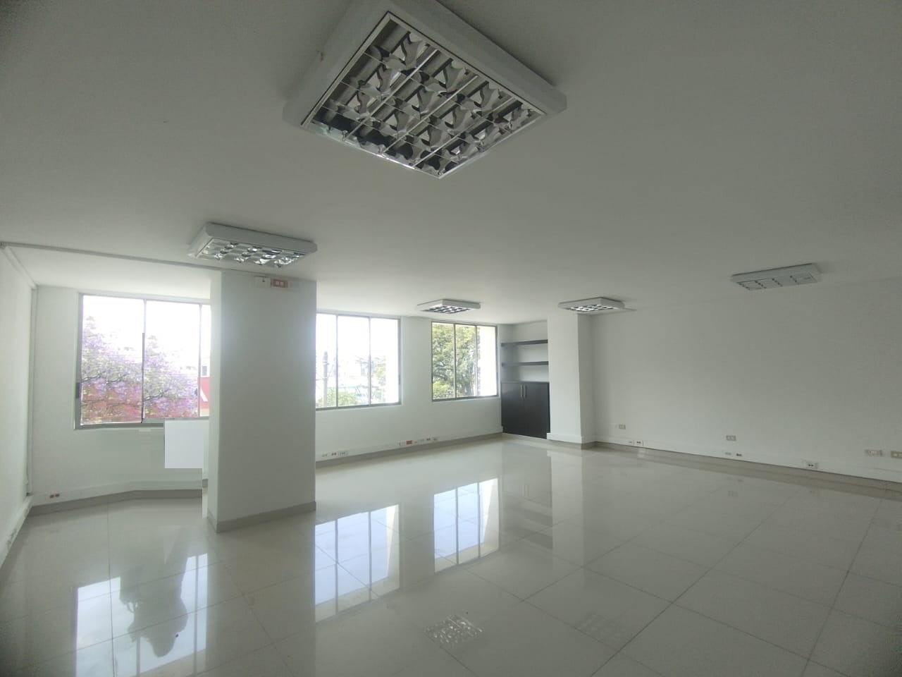 Oficina en Arriendo en Circunvalar - alamos, Pereira