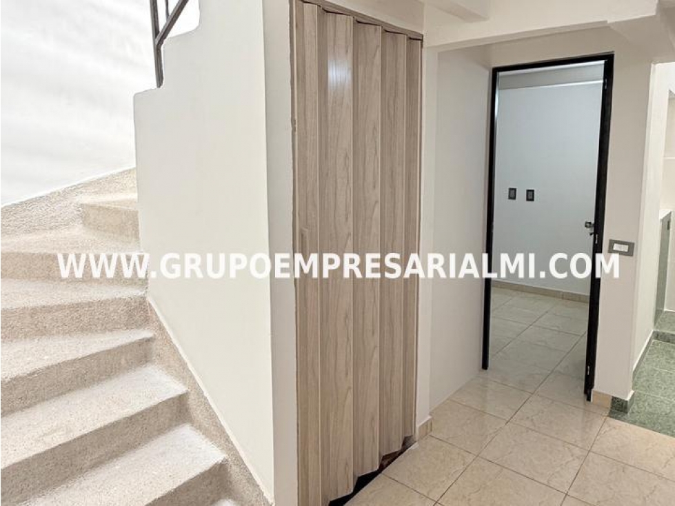 Apartaestudio for sale in Robledo, Medellín 5