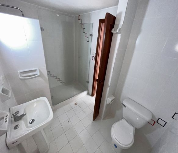 Local en venta en El Ingenio, Cali, 172 m² · foto 14 de 20
