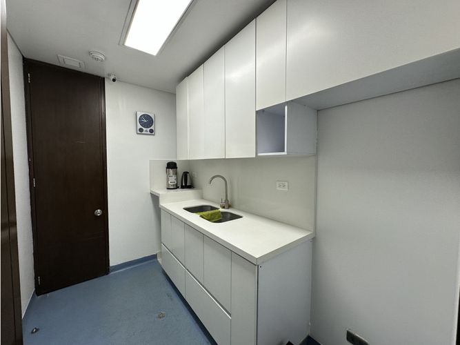 Oficina en arriendo en Ciudad Del Río, Medellín, 509 m² · foto 17 de 21