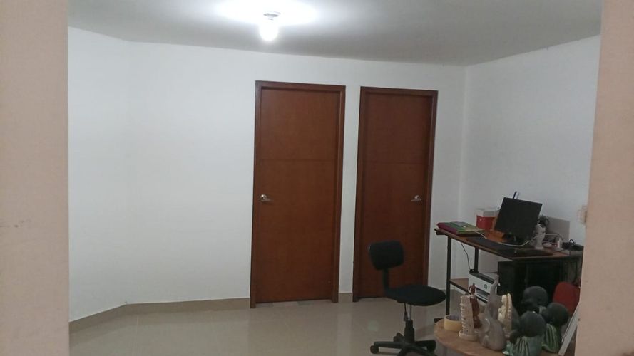 Casa de 7 alcobas en venta en Belen Alameda, Medellín, 320 m² · foto 8 de 18