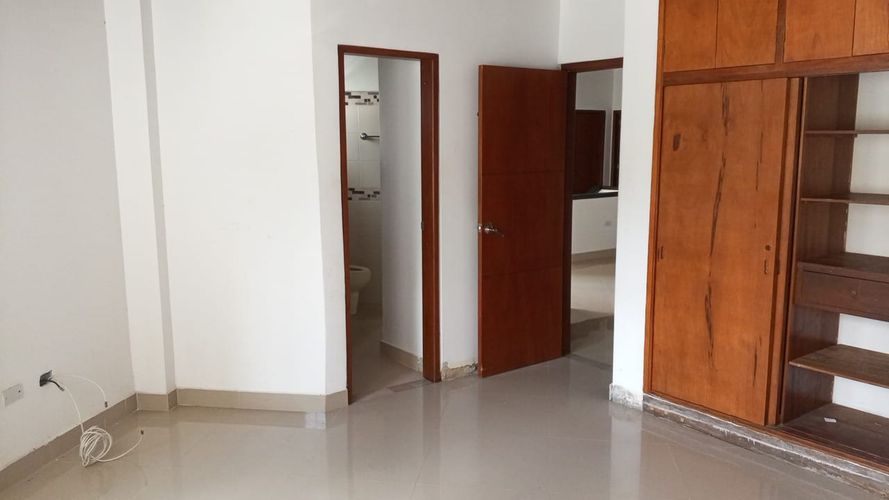 Casa de 7 alcobas en venta en Belen Alameda, Medellín, 320 m² · foto 10 de 18
