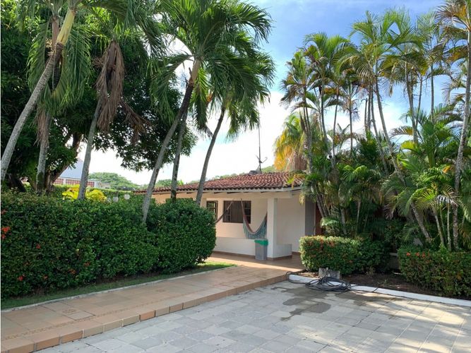 Casa de 5 alcobas en venta en Bosques De Peñalisa, Ricaurte, 280 m² · foto 6 de 19
