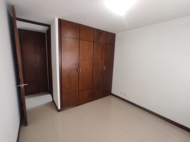 Apartamento de 3 alcobas en venta en Belisario Caicedo, Cali, 125 m² · foto 11 de 24