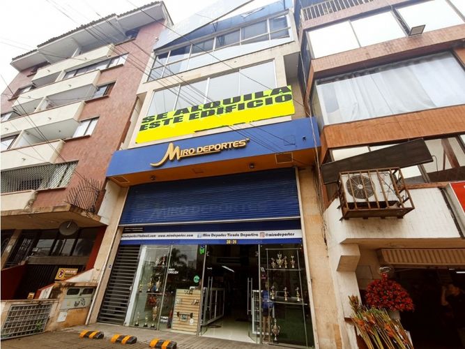 Edificio en arriendo en Eucaristico, Cali, 600 m² · foto 2 de 24