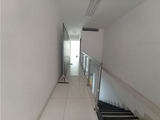 Edificio en arriendo en Eucaristico, Cali, 600 m² · foto 13 de 24