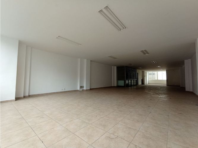 Edificio en arriendo en Eucaristico, Cali, 600 m² · foto 15 de 24