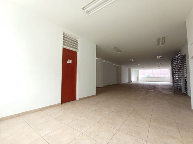 Edificio en arriendo en Eucaristico, Cali, 600 m² · foto 16 de 24