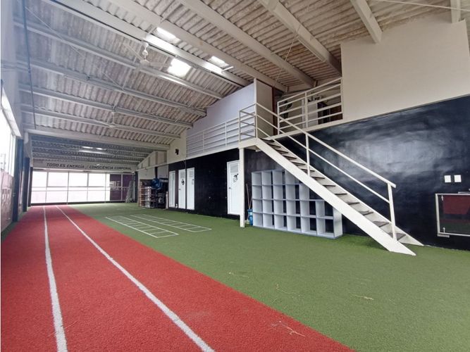 Edificio en arriendo en Eucaristico, Cali, 600 m² · foto 21 de 24