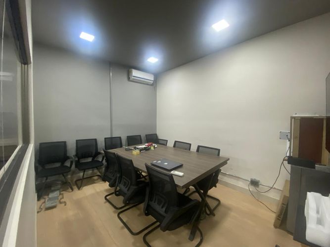 Oficina en arriendo en El Poblado, Medellín, 197 m² · foto 3 de 6