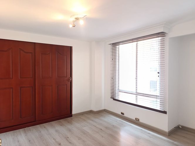 Apartamento de 3 alcobas en venta en El Poblado, Medellín, 100 m² · foto 9 de 19