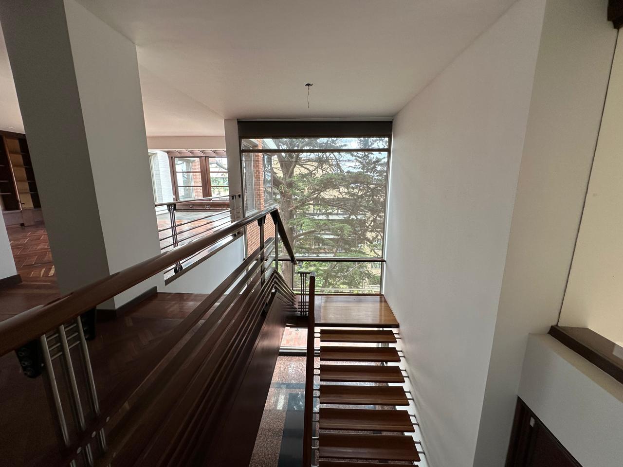 Apartamento en venta en Los Rosales, Bogotá · foto 10 de 19