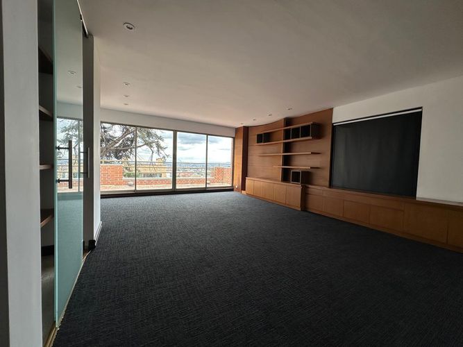Apartamento en venta en Los Rosales, Bogotá · foto 3 de 19
