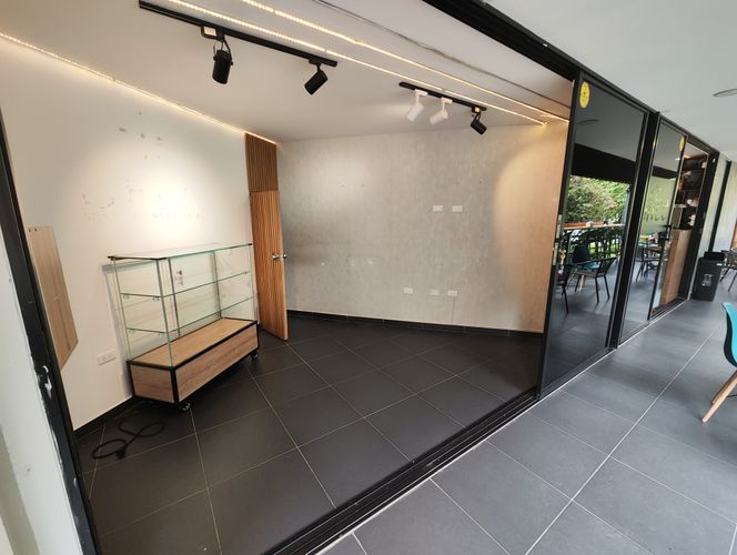 Local en arriendo en Laureles, Medellín, 14 m² · foto 4 de 13