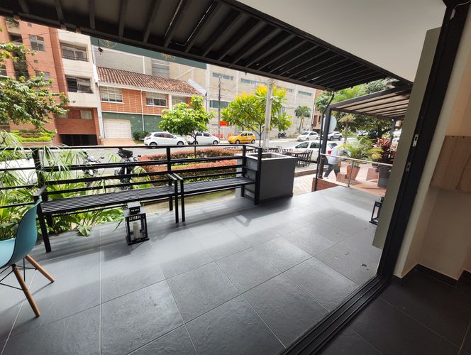 Local en arriendo en Laureles, Medellín, 14 m² · foto 12 de 13