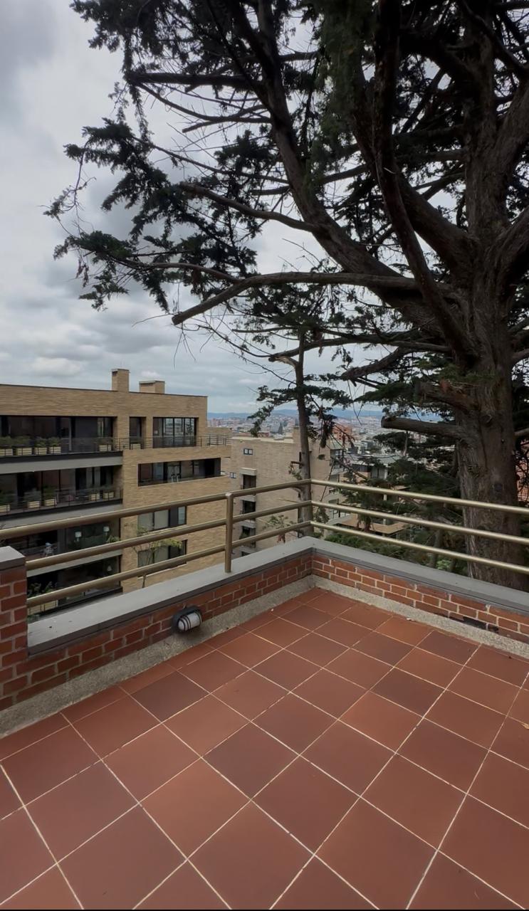 Apartamento en venta en Los Rosales, Bogotá · foto 19 de 19