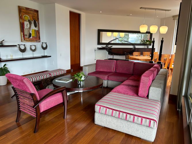 Apartamento de 3 alcobas en venta en Cerros De Suba, Bogotá, 274 m² · foto 4 de 24