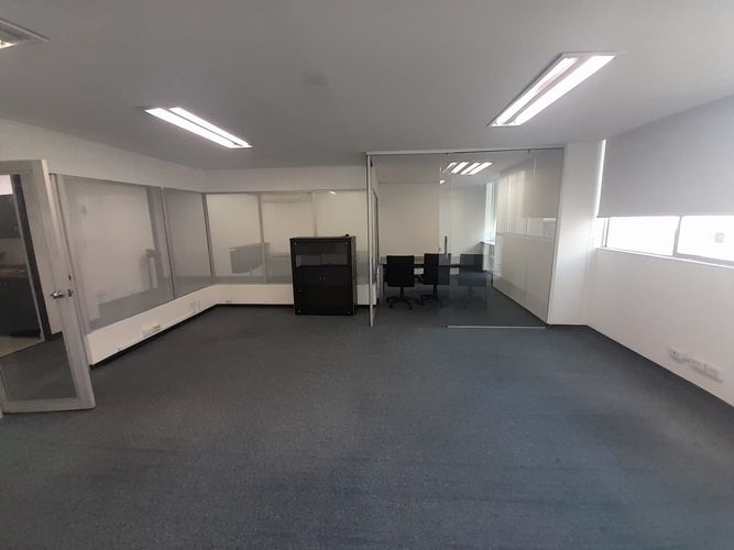 Oficina en arriendo en El Poblado, Medellín, 87 m² · foto 17 de 19