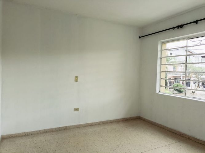 Apartamento de 4 alcobas en venta en Belén, Medellín, 127 m² · foto 3 de 16