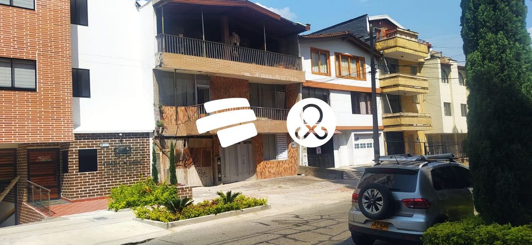 Casa de 10 alcobas en venta en Laureles, Medellín, 186 m² · foto 6 de 6