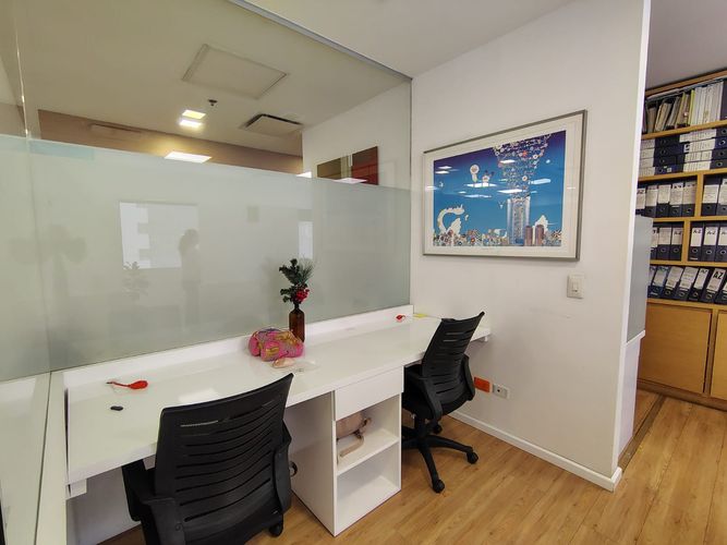 Oficina en arriendo en El Poblado, Medellín, 100 m² · foto 12 de 14