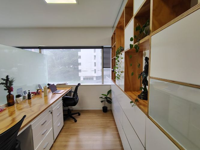 Oficina en arriendo en El Poblado, Medellín, 100 m² · foto 11 de 14