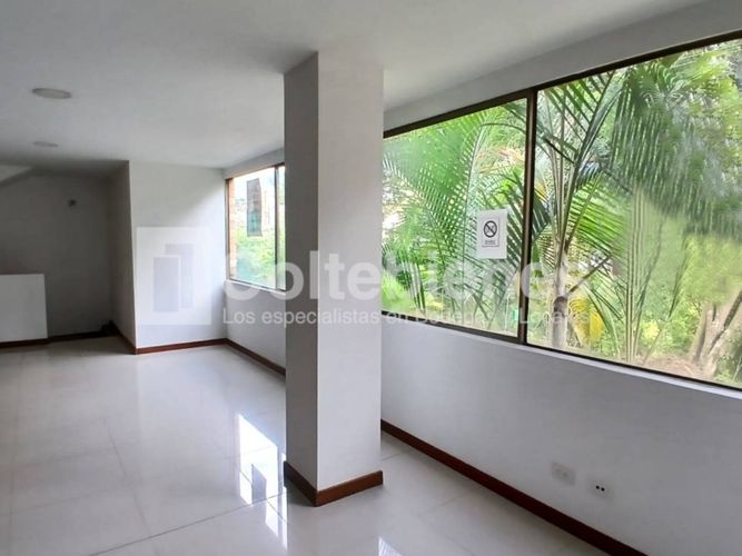 Oficina en arriendo en La Tablaza, La Estrella, 250 m² · foto 4 de 16