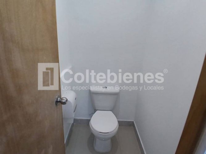 Oficina en arriendo en La Tablaza, La Estrella, 250 m² · foto 14 de 16
