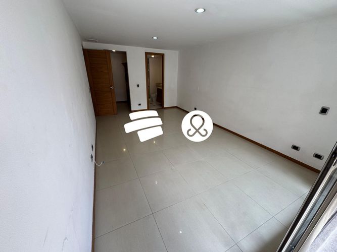 Apartamento de 3 alcobas en venta en Las Lomitas, Sabaneta, 111 m² · foto 10 de 23