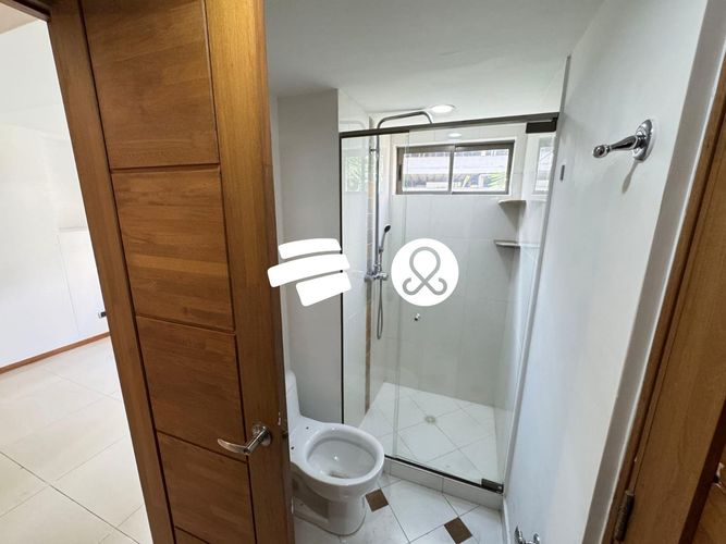 Apartamento de 3 alcobas en venta en Las Lomitas, Sabaneta, 111 m² · foto 14 de 23